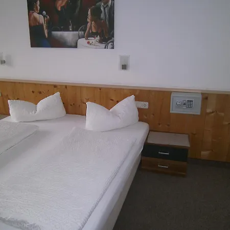 Hotel Kirchenwirt 3*