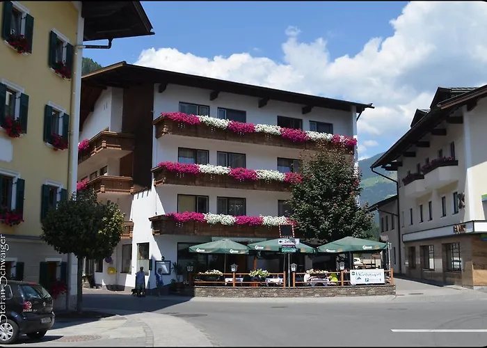 Kirchenwirt Szálloda Zell am Ziller