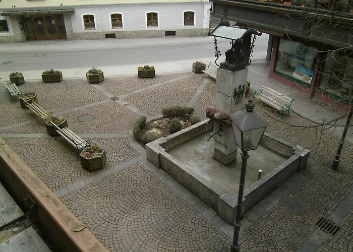 Kirchenwirt Szálloda Zell am Ziller