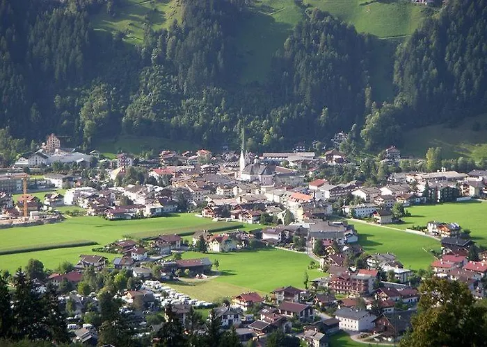 Szálloda Kirchenwirt Zell am Ziller