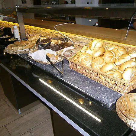 ホテル Kirchenwirt